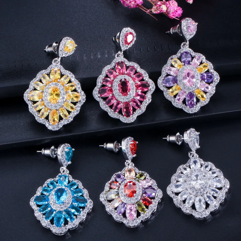 AAA Cubic Zirconia Cobre Encanto largo pendiente de diseño Plateado Colorido Rojo Verde Azul Blanco Púrpura Pendientes de diamantes de lujo para mujer Fiesta Regalo del día de San Valentín