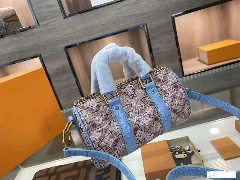 Duffel Bags Handbags Designers Travelling Bag High Men and Women Luxurys Large Capacity Luggage-bag Baggage Designer Shoulder Handbag Casual Travel Tote-bag