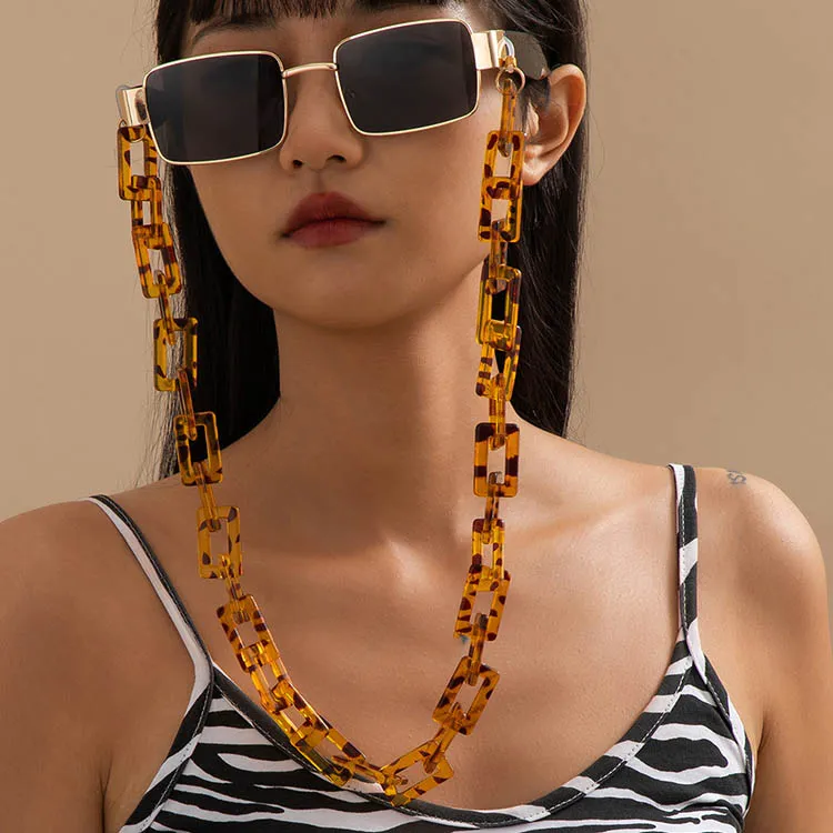 2021New Fashion Sunglasses Chain Thick Leopard Material Eyeglasses Chains Multi Style Rings Oblong Or Oval Ring Wholesale