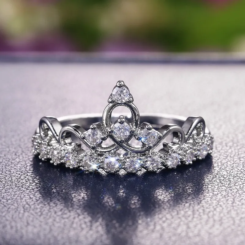Princess Diamond Cubic Zircon Crown Ring Cluster Rings Band per il regalo di gioielli da sposa di fidanzamento di moda femminile Will e Sandy