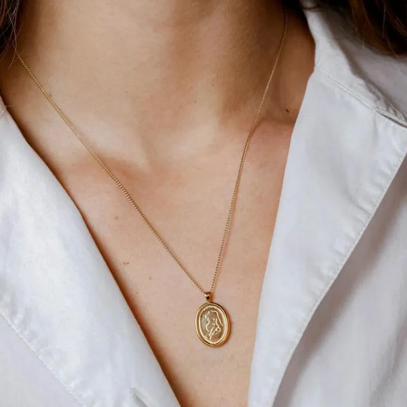 Anh￤nger Halsketten 18k PVD Gold plattiert Edelstahl K￶rper Signet Halskette Zierdige Skizze Serie Quadrat