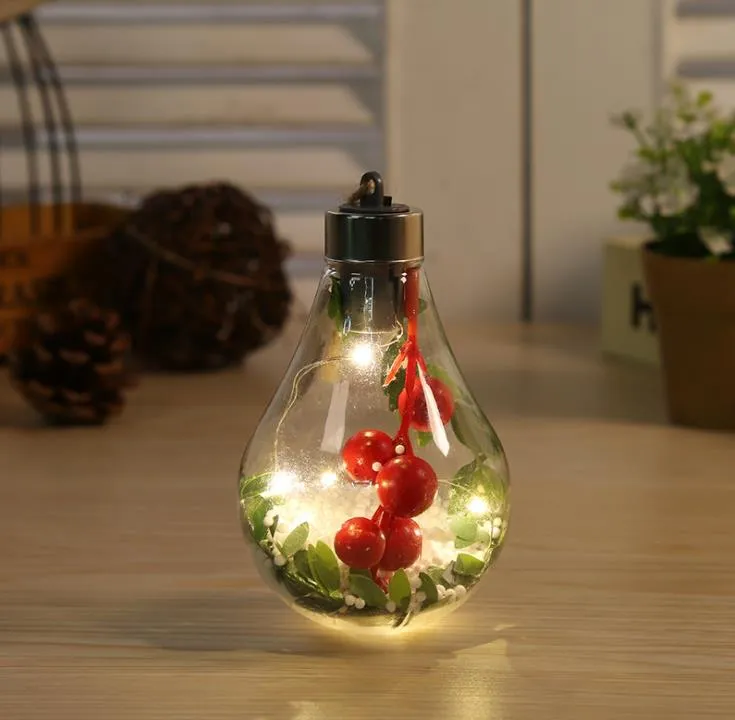 300 PCS 5 styles LED boule de Noël transparente décorations de Noël décorations d'arbre de Noël suspendus boule d'ampoule en plastique 7 * 7 * 11 cm SN2668