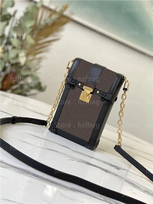 Vertical trunk pochette clearance