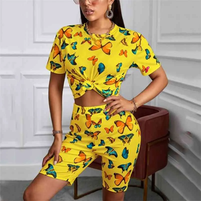 OMSJ Butterfly Printed 2 Piece Set Outfits Short Sleeve Round Collar T-shirt And Shorts Casual Fashion Lady Suits S-XXL 210517