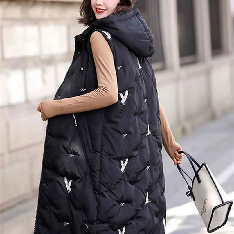 Vests longos de inverno feminino sem mangas 5xl Plus Size Black Down jaquetas de algodão feminino enorme casaco quente colete para as mulheres 210819