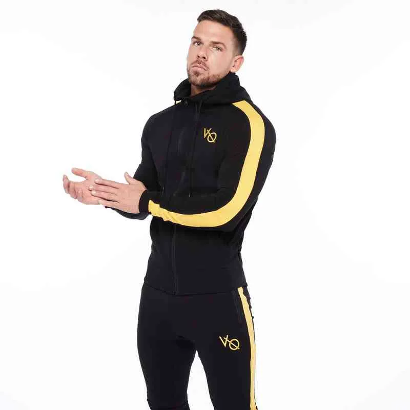 Nya män som kör Sats Sport kostymer Hoodies byxor sätter bomullströjor Sportkläder Kläder Gym Fitness Training TrackSuits Y1221