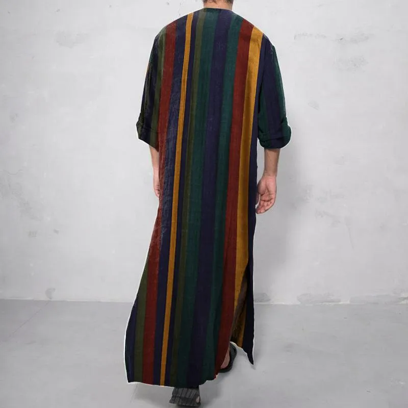 衣料品の男性JJellaba Man Muslim Moroccan Hooded Design Islamic Cotton and Linen Striped Robe Jubba Thobe Men'sカジュアルシャツ229i