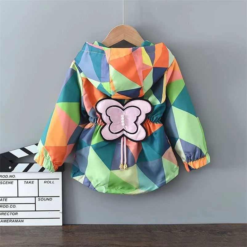 Menoeaファッション子供女の子秋の薄いジャケット赤ちゃんの蝶アップリケコート子供のカジュアルな甘いアウターウェア0-8Y 211204