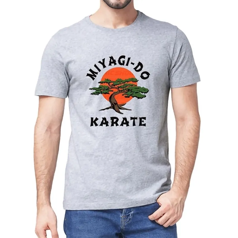 Unisex 100% Pamuk Miyagi Jo T-Shirt-Karate Çocuk Komik Gömlek Tarafından Yapılmış Dövüş Sanatı Retro Serin erkek T-Shirt Kadın Yumuşak Tee 210319