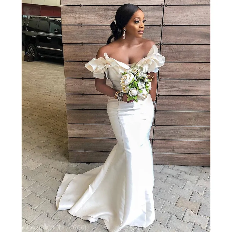 White Ruffled Mermaid bridesmaid with Shoulder Straps 100 Real Picture Long Wedding Party Gown for Women Maif of Honor