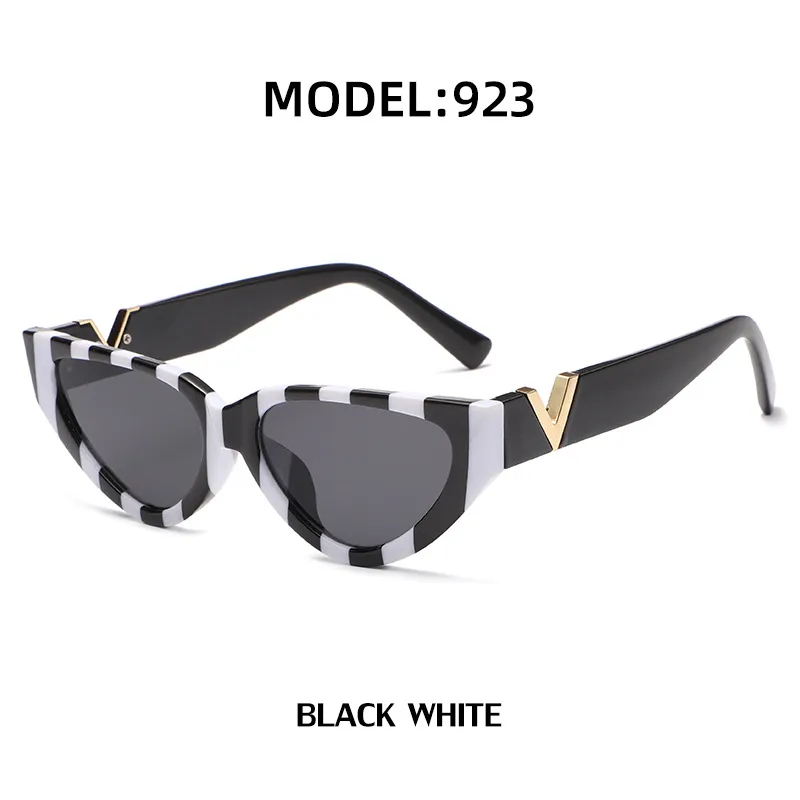 moda cat eye occhiali da sole da donna montatura piccola decorazione a forma di V in oro Nero bianco zebrato personalità fascino da passerella per feste Gli occhiali da sole femminili di ultima tendenza