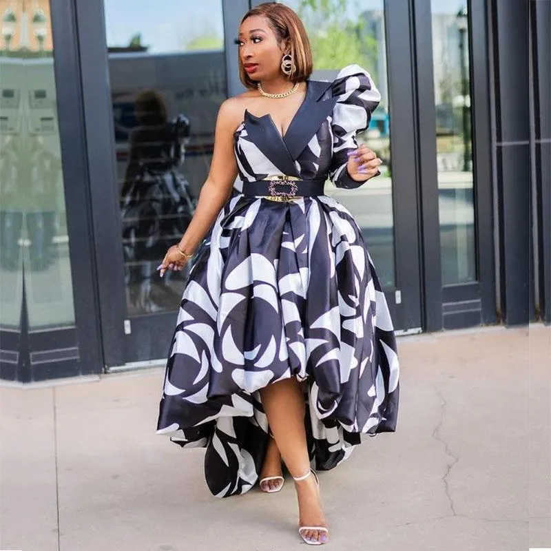 Etniska kläder 5xl puls storlek afrikanska klänningar för kvinnor 2021 mode svart tryck en axel pary klänning dashiki afrika oregelbunden 331p