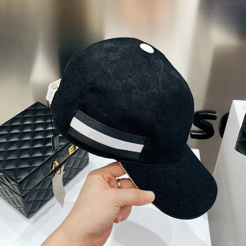 Winter Baseball Cap Leather Strap For Men And Women Fashionable