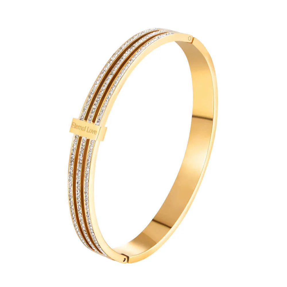 Rostfritt stål Eternal Love Women Bangle Luxury Clay CZ Crystal Bangle Armband för mode smycken gåva Q0717