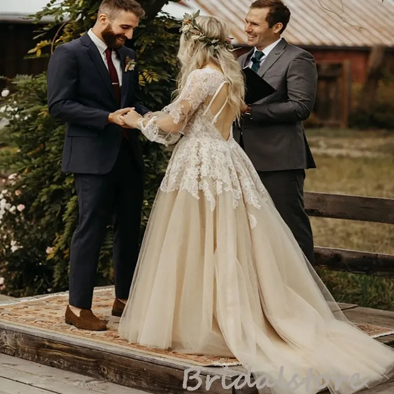 Abito da sposa Boho oro con buco della serratura Abito da sposa gotico con pizzo 2022 Manica lunga Una linea Abiti da sposa da spiaggia Abiti da sposa country eleganti taglie forti Abiti da sposa donna