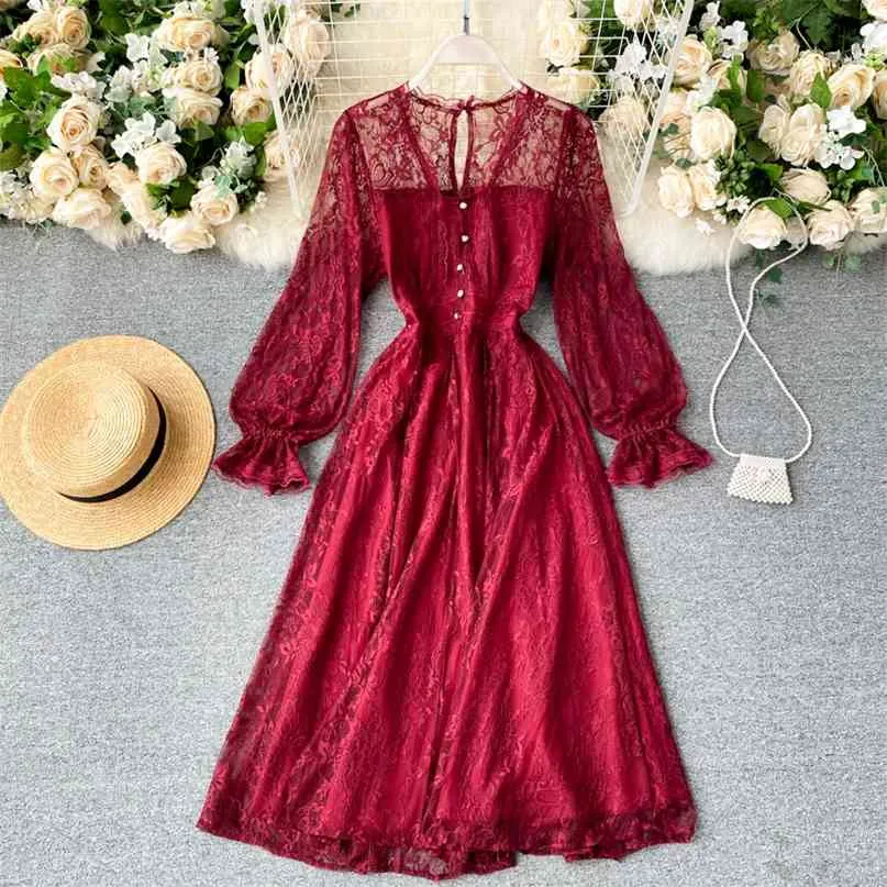 Lady Moda Mahkemesi A-Line Elbise Kadınlar Dantel V Yaka Hollowed-Out Işlemeli Gazlı Bez Dikiş Uzun Kollu Zarif Vestidos Q027 210527