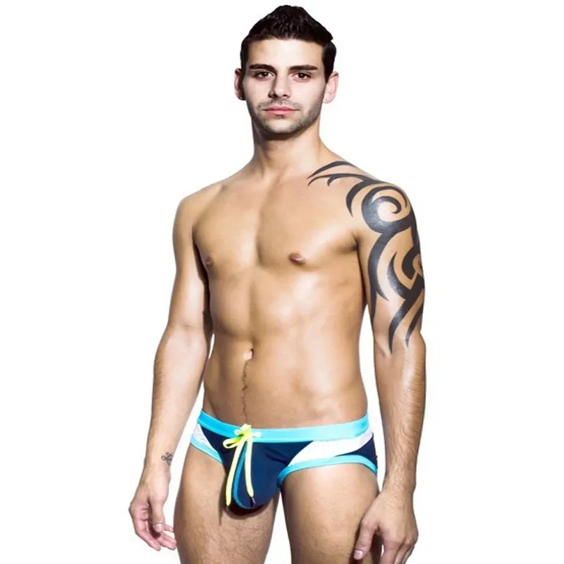 Haute élasticité Sexy hommes maillots de bain Gay hommes sous-vêtements slips Nylon Bikini Jockstrap calzoncillos hombre slips Cueca