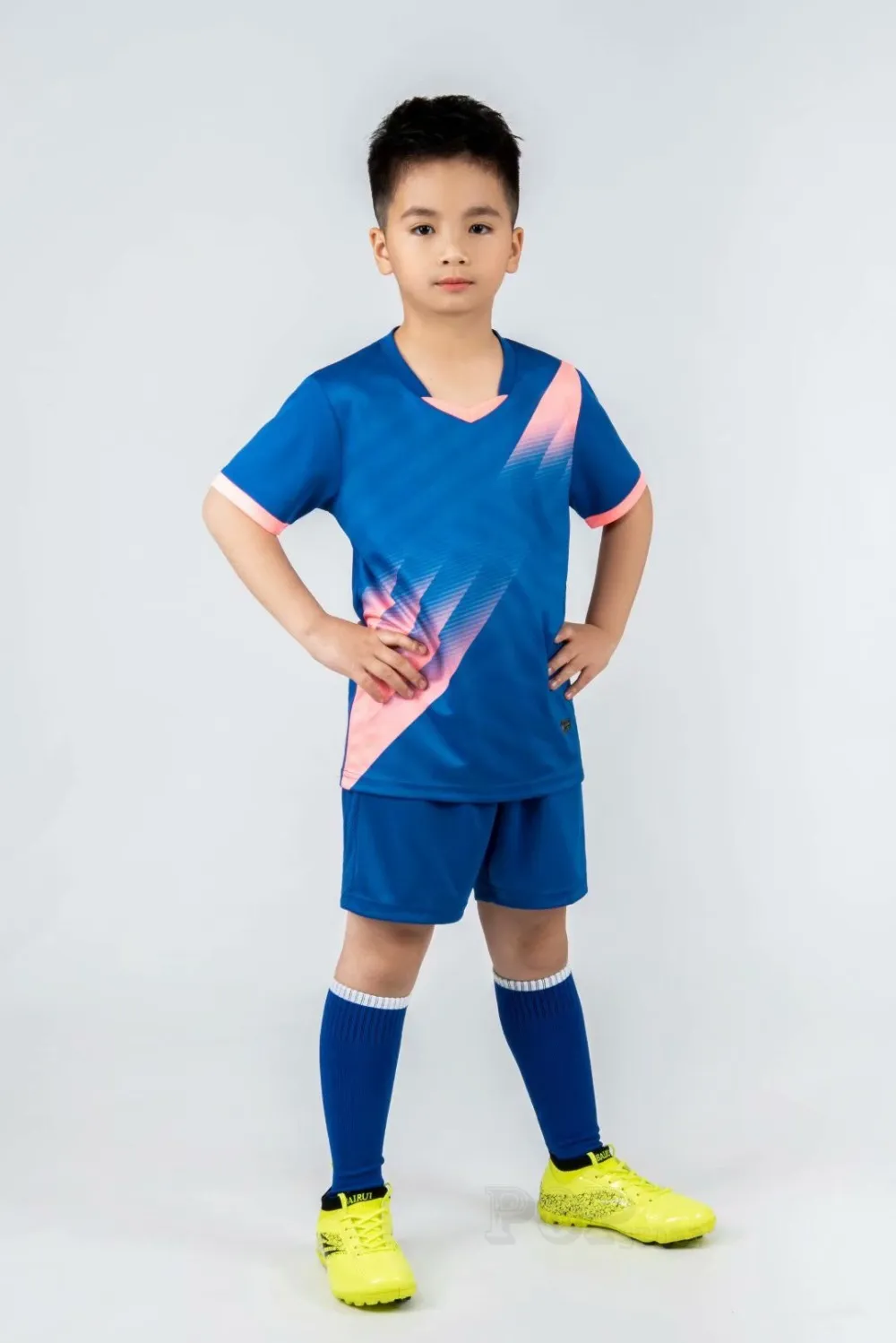 # GB01 Jessie store J4 Joorda ملابس أطفال قمصان رياضية خارجية