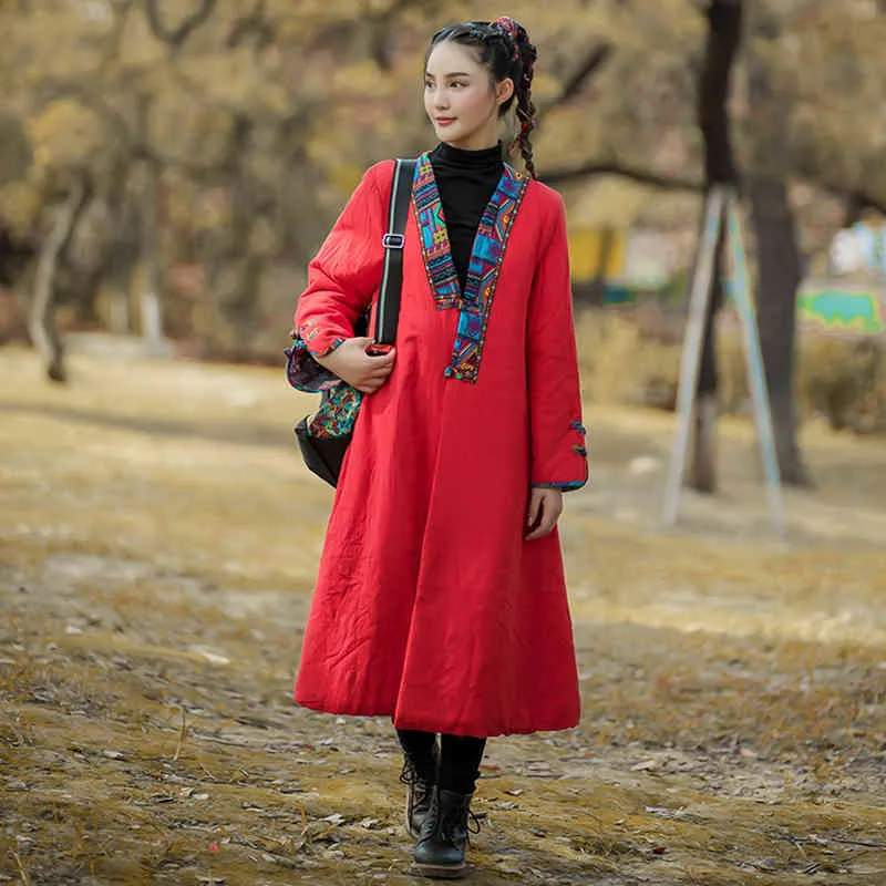 Johnature mujeres estilo chino bordado Floral Parkas cuello en V manga larga invierno Jacquard botón mujer cálido Parkas abrigos 210521