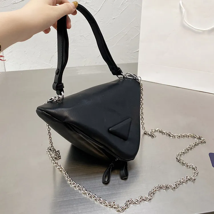 Ss21 Designer triangle bags women fashion handbag MINI tote ladies shoulder crossbody bag with chain