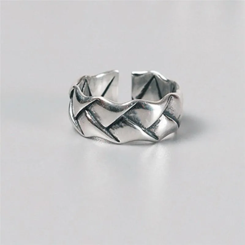 Pierścienie klastra Sole pamięć kreatywna retro geometria kwadratowa Ripple Thai Silver 925 Sterling Female Otwarcie SRI372