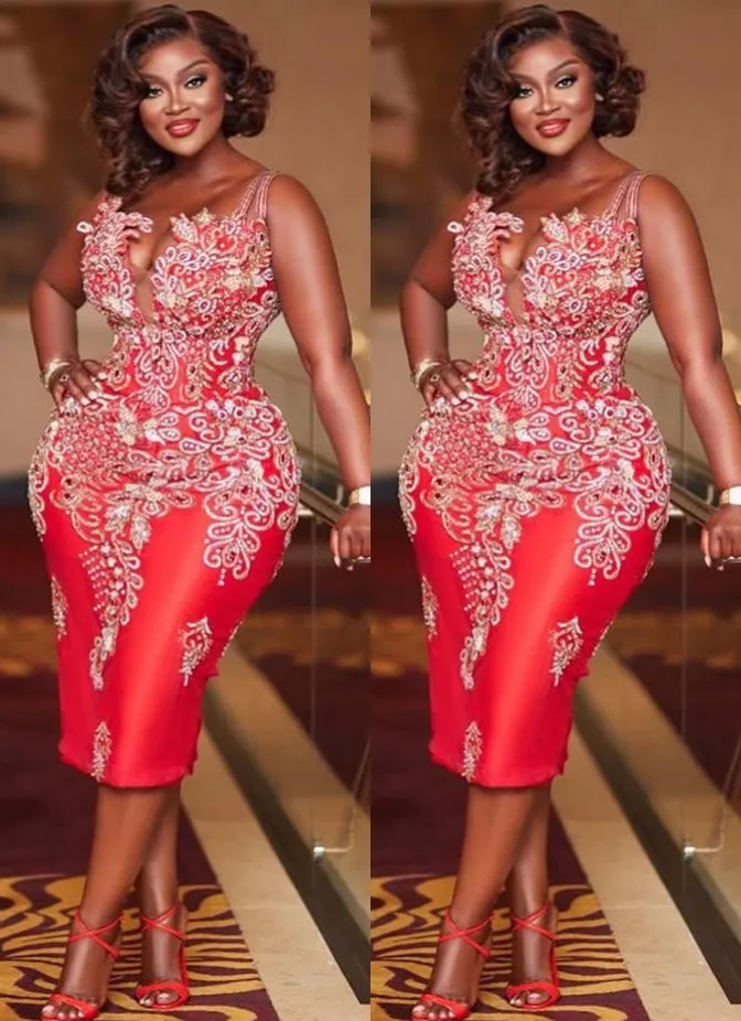 2022 Plus Size Árabe ASO EBI Bainha De Luxo Vermelho Vestidos De Prom Vestidos Lace Frisado Cristais Noite Formal Festa Segunda Recepção Aniversário Vestidos de Noivado Vestido ZJ622