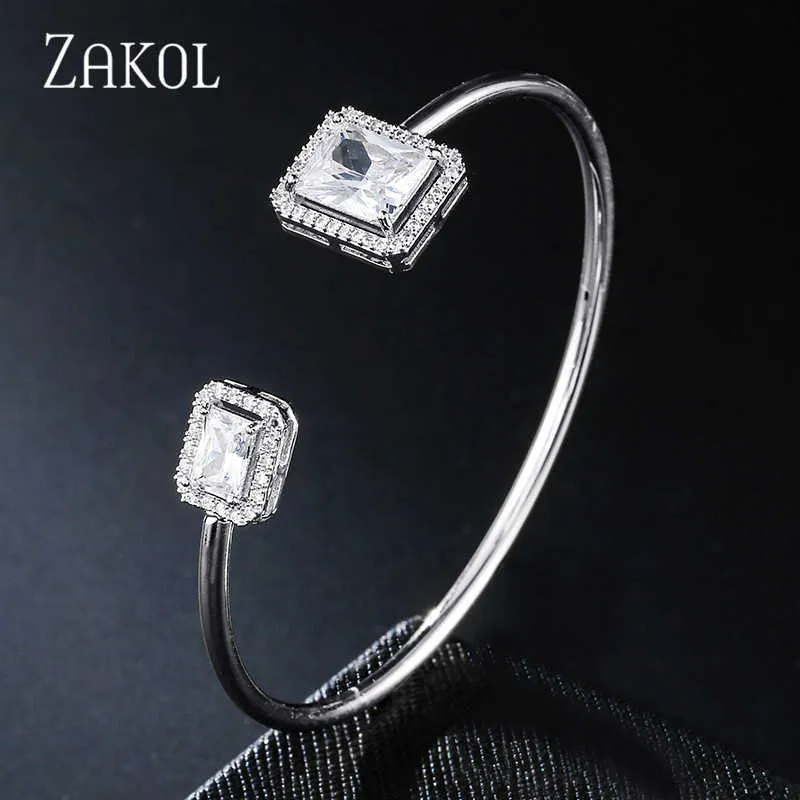 Zakol Luxury Requintado Retângulo Micro Pave Cz Zircônia Cristal Bangles para Mulheres Fashion Party Jewelry FSBP2163 Q0719