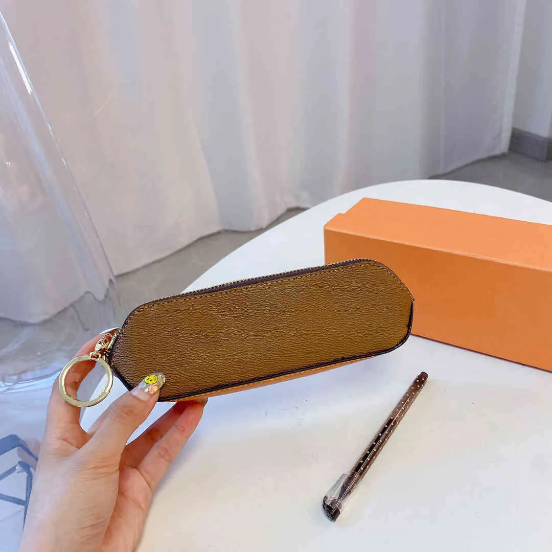Kvinnors kosmetiska v￤skor fall designer penna v￤skor modet klassiskt brev tryck smink pensel lagring v￤ska bl￶ja insats elever