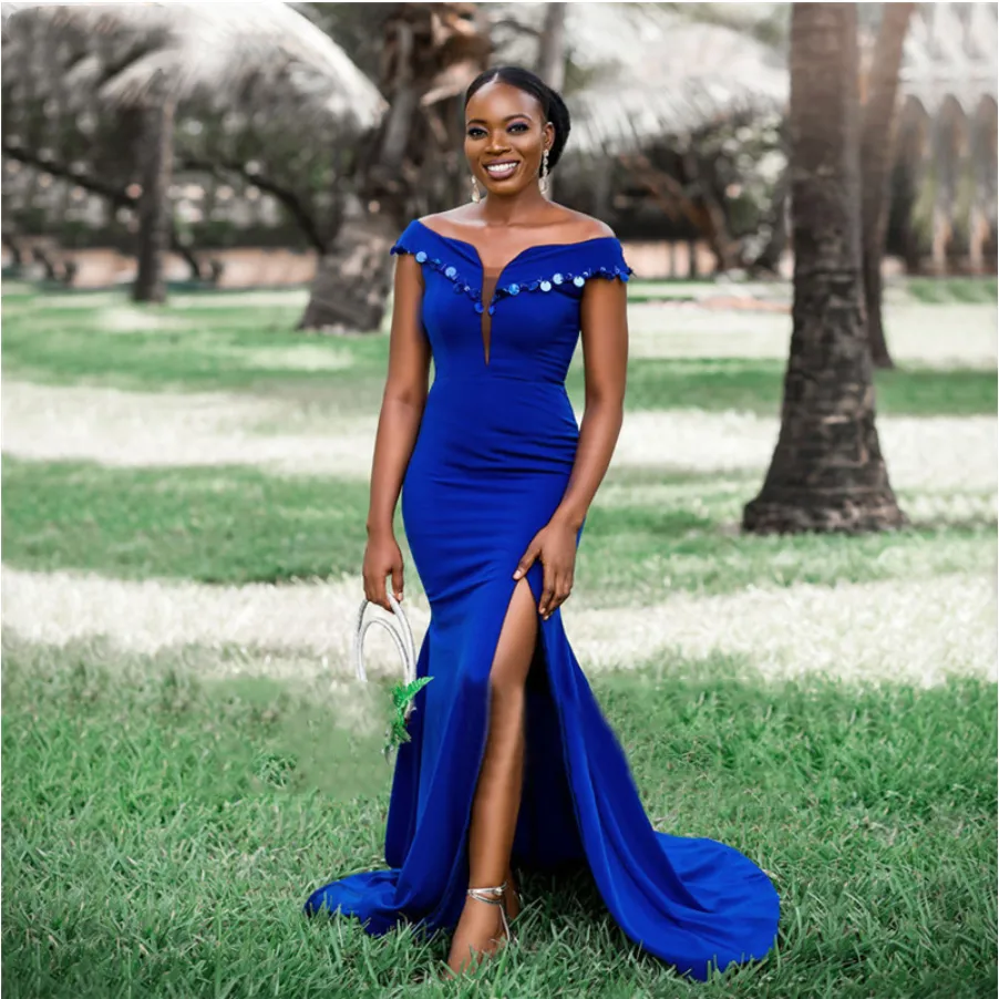 Zeemeermin Royal Blue African Dames Bruidsmeisjes Jurken Side Slit Off Shoulder Shiny Sequin Plus Size Wedding Gast Dress Long Town