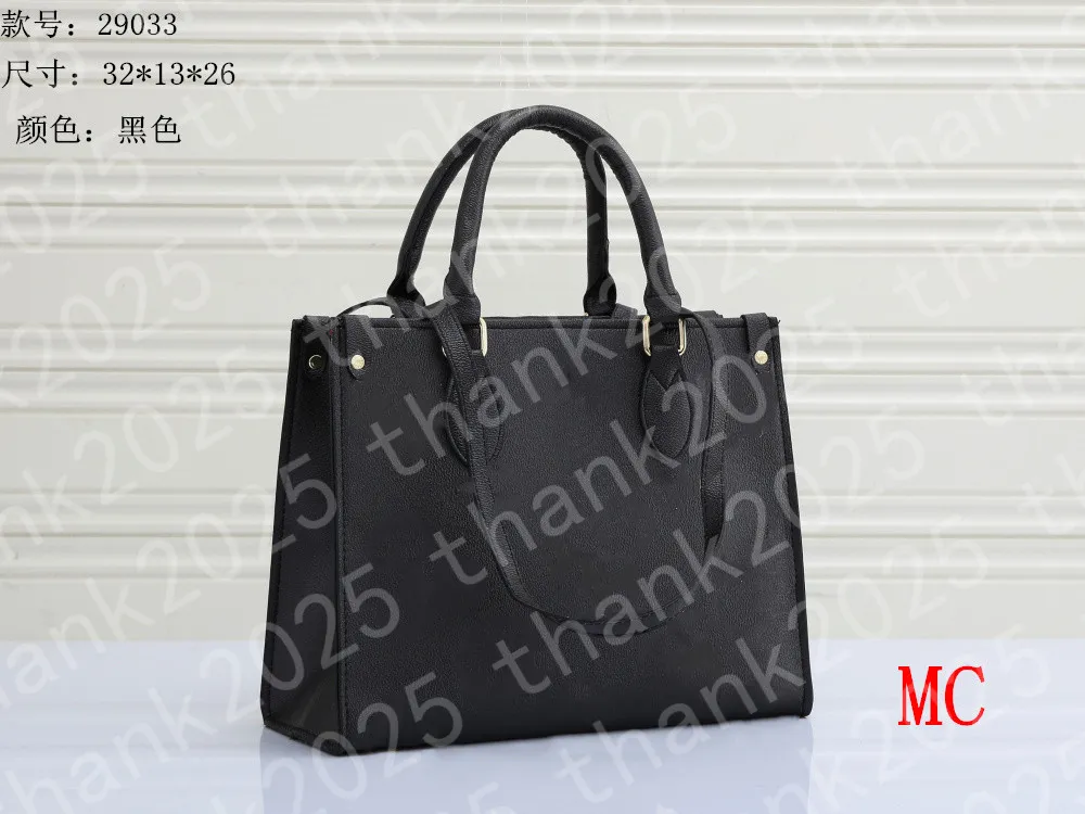 Onthego 2021 New Women Handbag Luxurys 디자이너 핸드백 고품질 숙녀 체인 어깨 가방 특허 가죽 이브닝 가방 크로스 바디 가방 그라디언트 컬러 토트 32cm