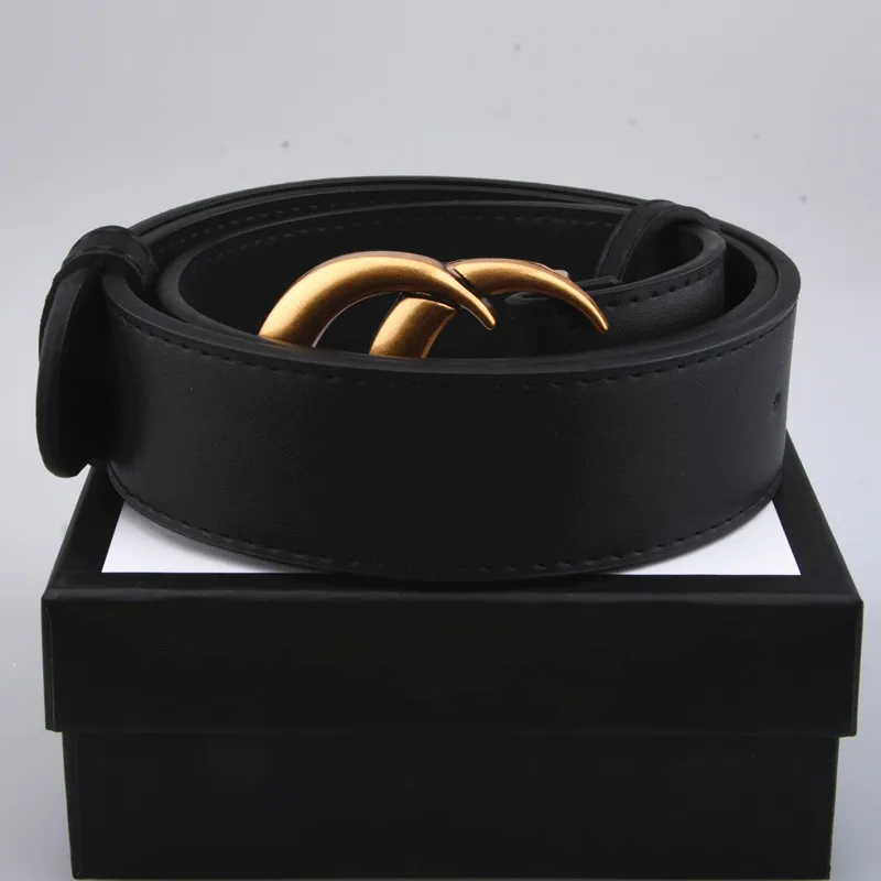 985Fashion Big Buckle Leather Leather Belt Belt Box Designer Men Women High Quality Mens Belts22