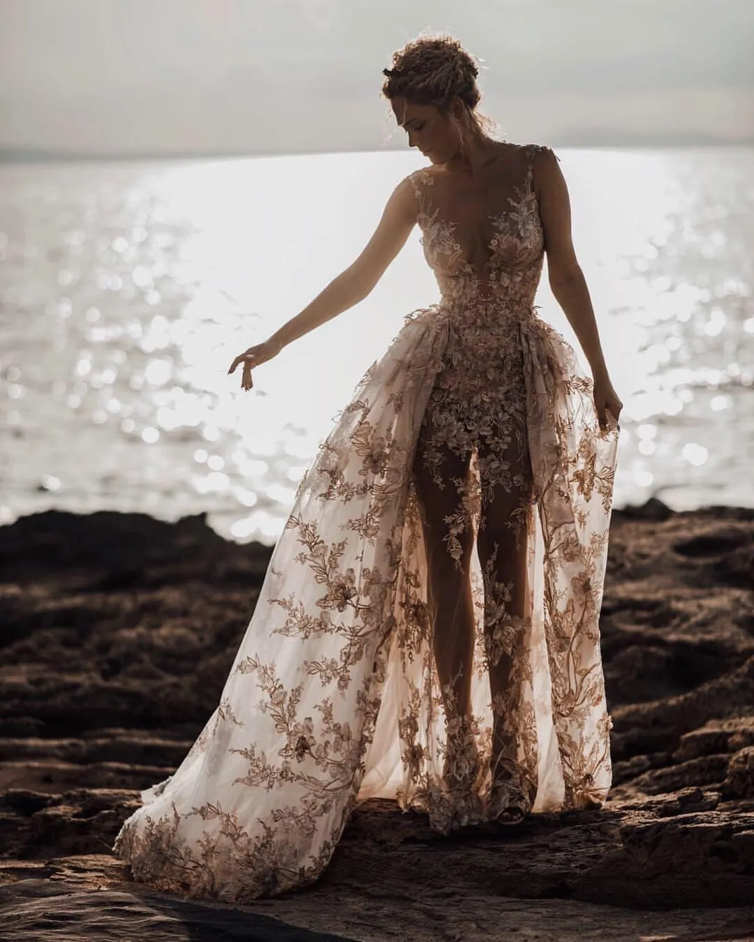 Vintage Lace Beach Wedding Dress With Illusion Sheath And Sheer