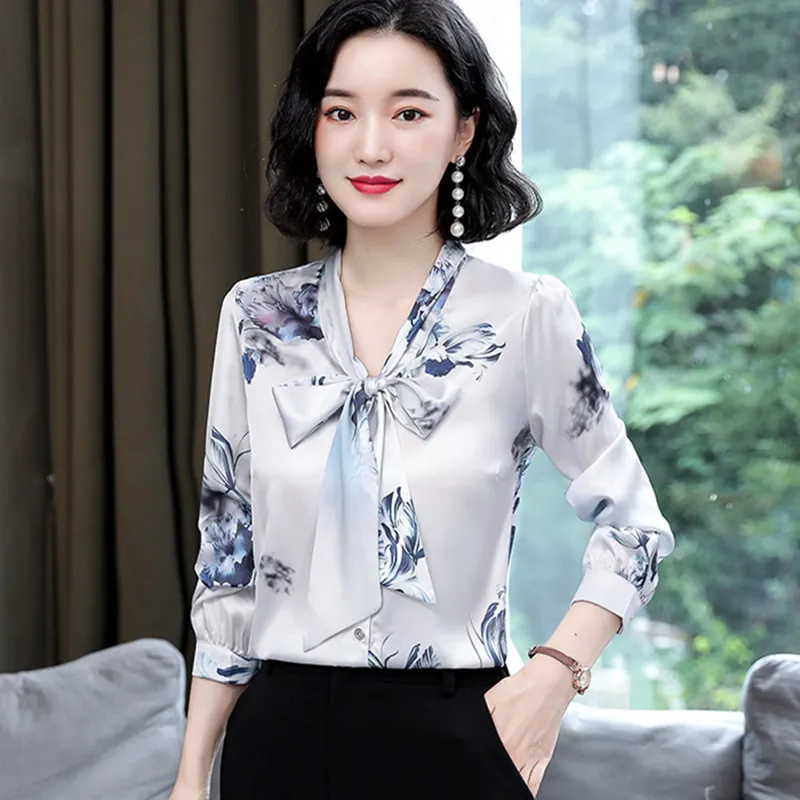 Moda Silk Bluzki Kobiety Satynowe Drukuj Koszule Z Długim Rękawem Kobiet V-Neck Panie Kwiatowy Plus Rozmiar 210427