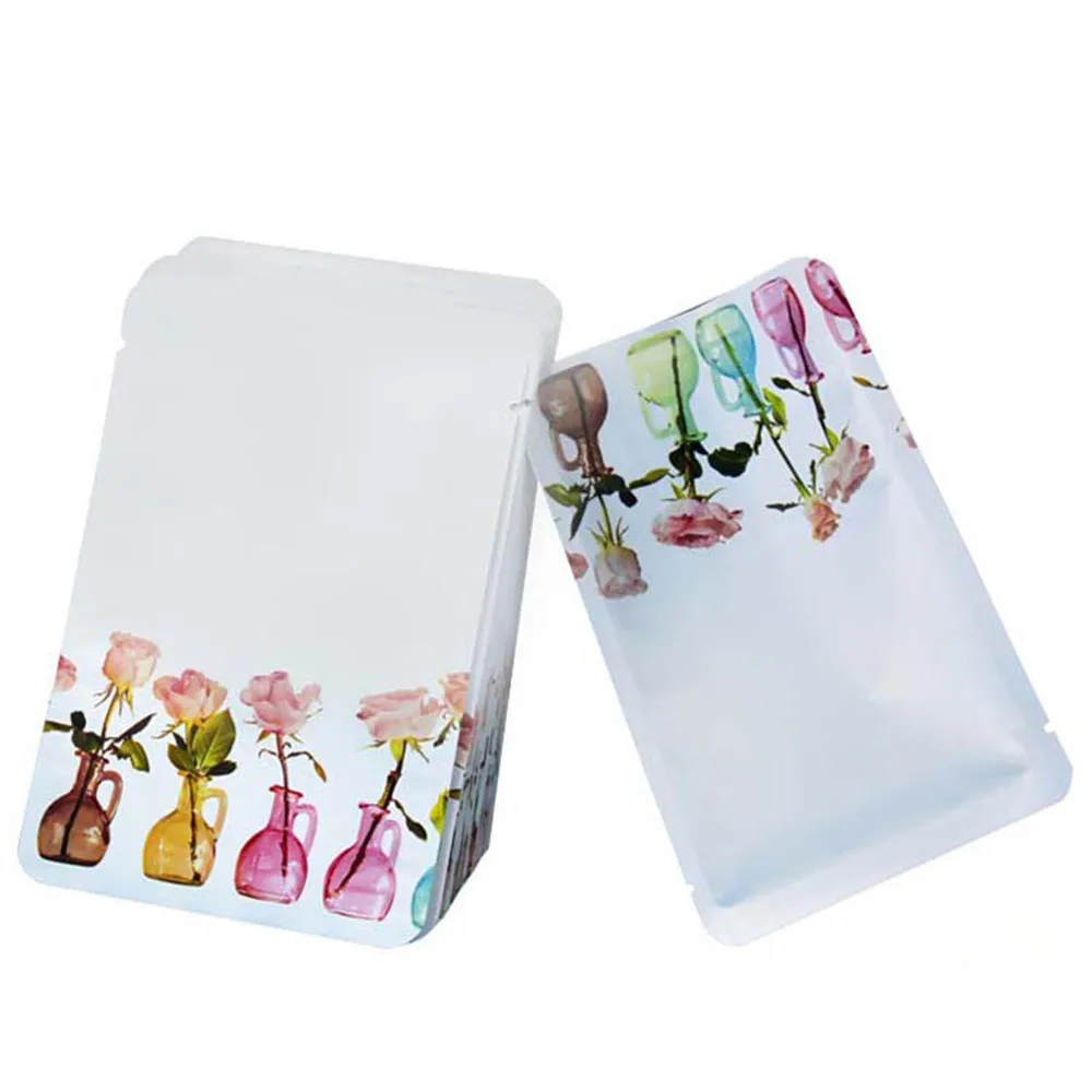 100 Pcs/Lot Cosmetic Mask Packaging Heat Sealed Foil Bag with Tear Notch Small Sample Pouches for Tea Candy Food Packing