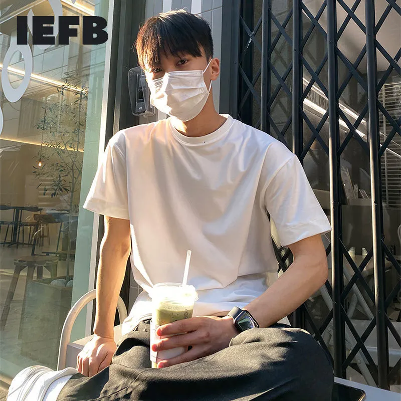 IEFB Summer Korean Style Loose White T-shirts för män Solid Färg Basic Short Sleeve Causal Loose Tee Toppar 9Y7340 210524