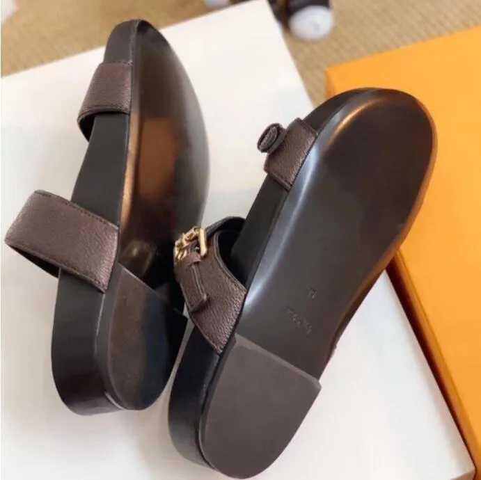 2021 Designer Slippers New r Luxury Slides Men Summer Rubber Sandals Beach Slide Fashion Scuffs Slippers Indoor Shoes Size 35-45