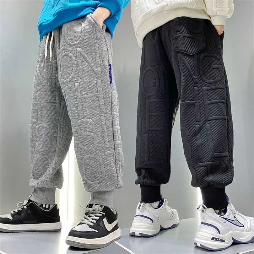 Outono inverno casual letra padrão calça crianças sólida cor esporte solto longo para crianças menino adolescente 5 6 8 9 10 12 14 anos 211103