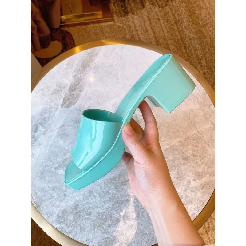 2021 jelly high-heeled women`s Slippers shoes beautiful material, frosted, mutual integration, color selection, can be sexy and cute, medium hee