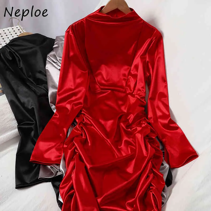 Neploe coréen tempérament solide Robe femmes col roulé pull à manches longues brillant Vestidos taille haute hanche drapé Robe Feminino 210423