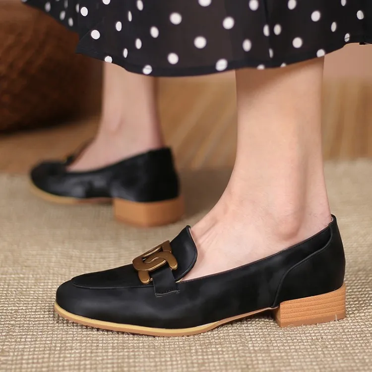 Women Flat Dress Shoes Authentic Cowhide Metal Buckle Ladies Leather Mules Lazy Shallow Round Toe Low Heel Casual Large Size 41 42 43 44