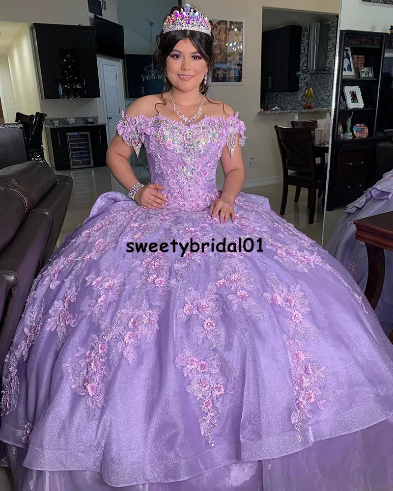 Robes de Quinceanera lilas avec appliques de dentelle douce 16 robe perlée épaules dénudées robes de 15 a￱os 2021 robes de bal