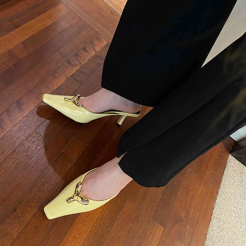 Fashion Women Slippers Pointed Toe Sandals Small Square Toe Slip On Mules Shoes Thin High Heels Sandals Pumps Yellow Shoes Woman 210513