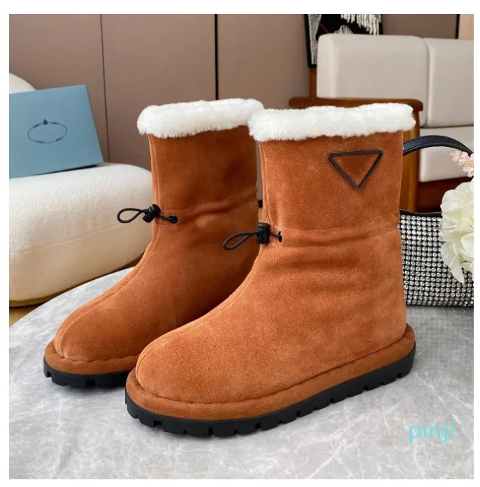 即納複数購入可能 冬の女性のファッションフラットウォームスノーブーツ黒黄色の短い豪華な快適な靴 16個セット送料込 Shoes Accessories Boots Viajealasostenibilidad Org