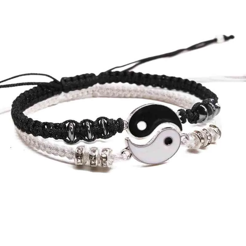 2021 New Bt Friends Ying Yang Couple Friendship Bracelets Knit Handmade Taichi Charm Bracelets For Gifts Lovers Bracelet