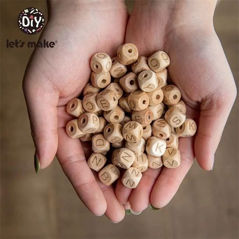 Let'S Make 100Pc Diy Handmaking Wooden Beads Square Beech Wood Alphat English Letter For Rattles Baby Toys Teether 211106