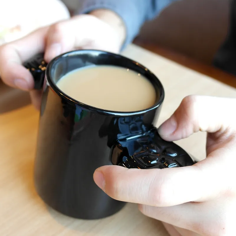 1-Pcs-Creative-Gamepad-Cup-personalized-shape-coffee-milk-Boy-Game-Over-mugs-Gamepad-Controller-Coffee