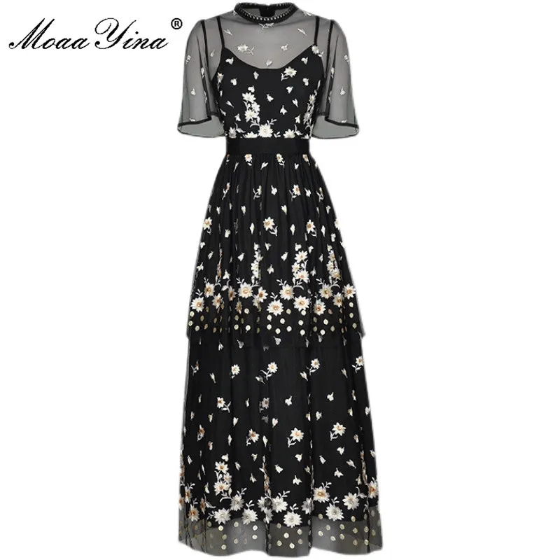 Mode Designer Sommar Elegant Party Klänningar Kvinnors Kortärmad Broderad Mesh Vintage Black Midi Dress 210524