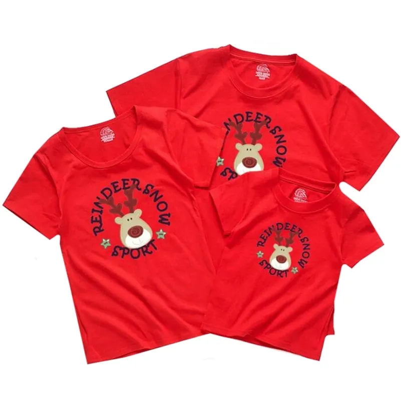 Roupas Christmas Deer Kid Camisetas Mamãe e eu Roupa Mãe Filha pai Baby Camisa Família combinando roupas 210417