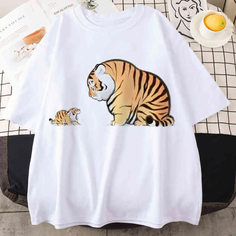 Fat tiger Heartbeat Funny Print Women T Shirt Summer Casual Short Sleeve Shirt Harajuku Tops Female T-shirt Cute Cartoon Clothes G220228