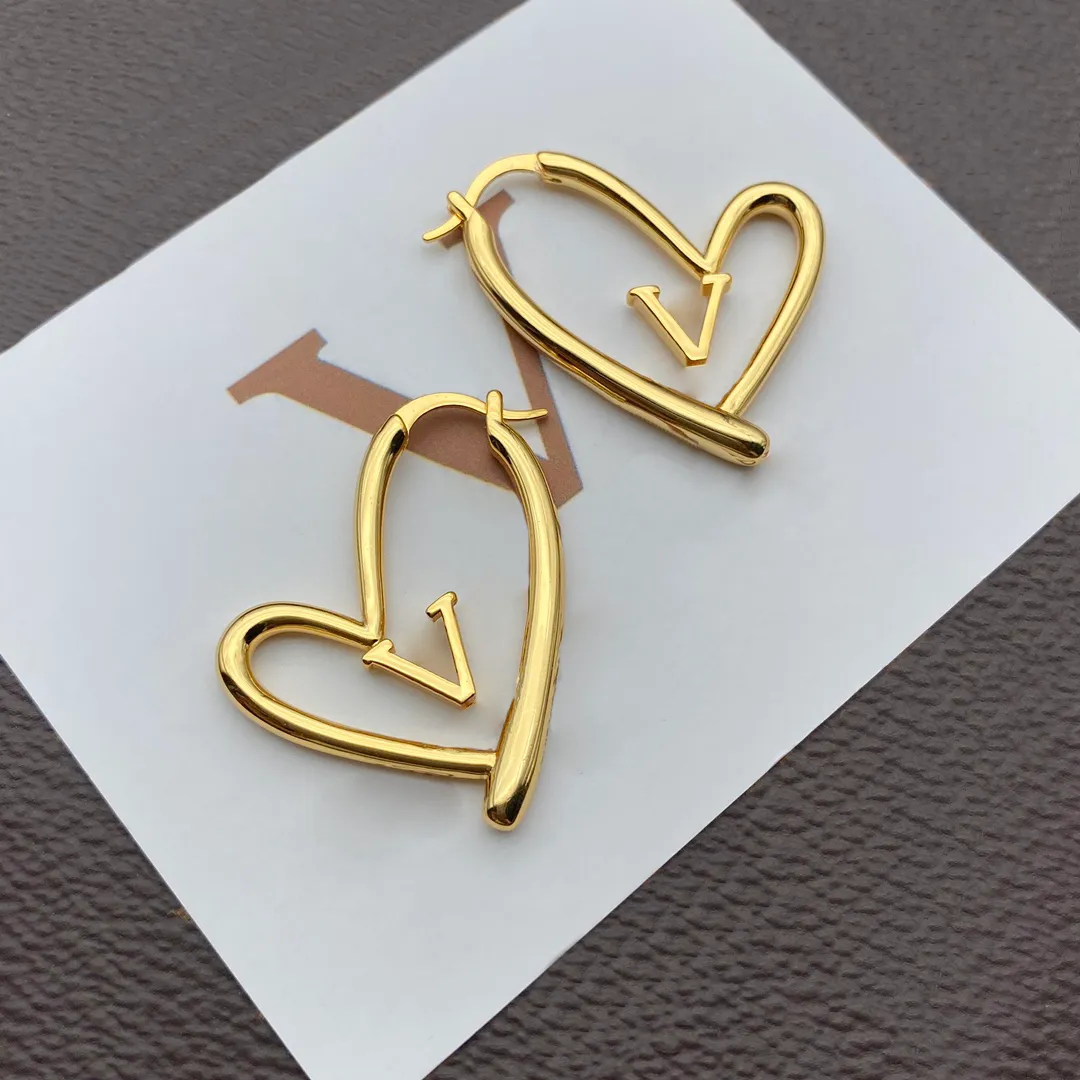 Delicate Fashion Earrings: Simple Ear Loop Design for Men and Women, 4 ...